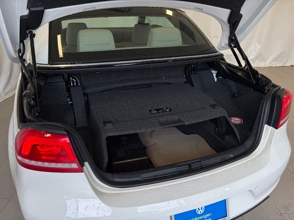 Used 2013 Candy White Volkswagen Lux image 29