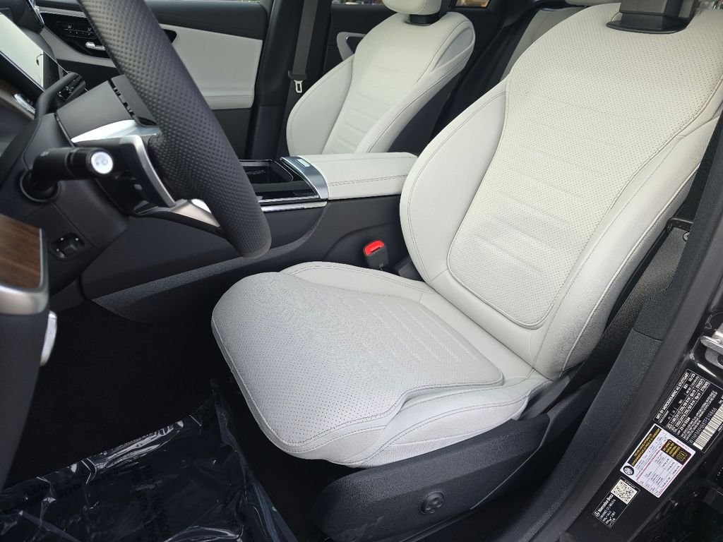 New 2026 Graphite Grey Metallic Mercedes-Benz GLC 300 image 24