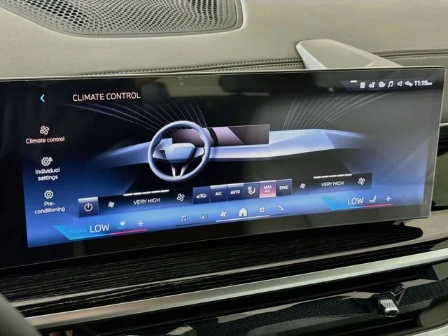 New 2026 Carbon Black Metallic BMW xDrive40i image 16