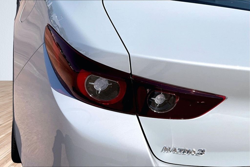 Used 2026 White Mazda 2.5 S Select Sport image 27
