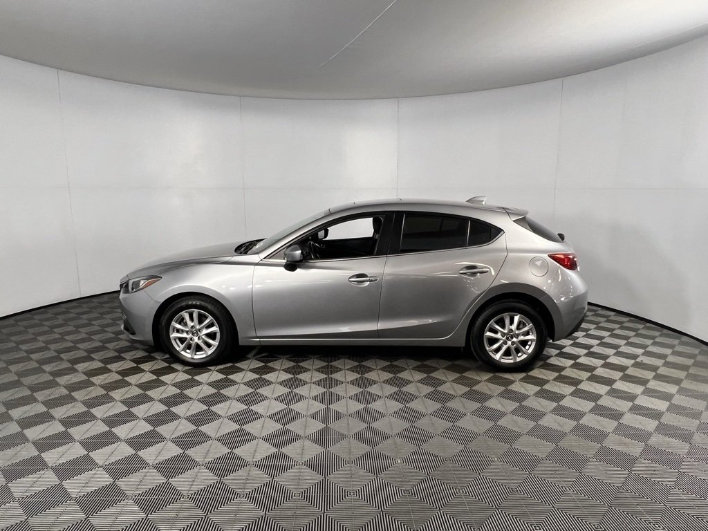 2015 Mazda Mazda3 Grand Touring photo 3