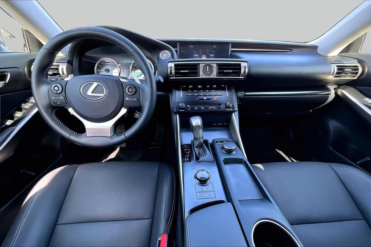 Used 2014 Nebula Gray Pearl Lexus  image 14