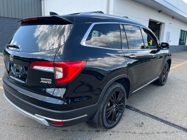 Used 2020 Black Honda Touring image 3
