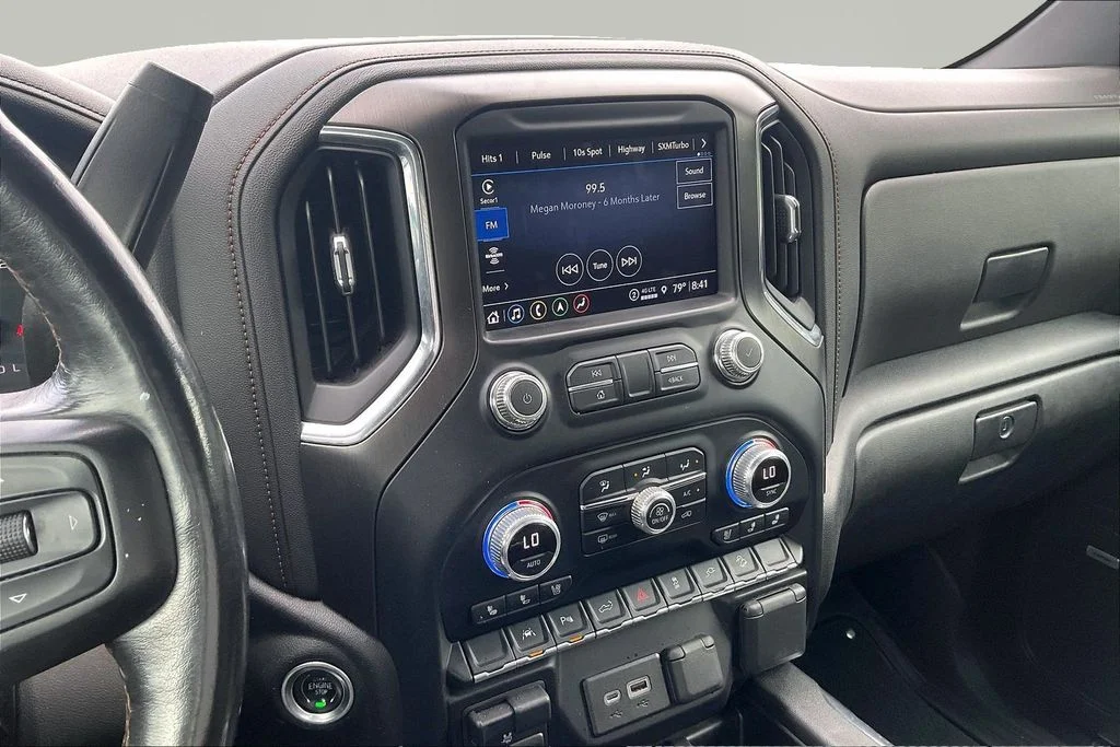 Used 2022 Onyx Black GMC AT4 image 11