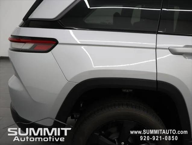 New 2026 Silver Zynith Jeep Limited image 27