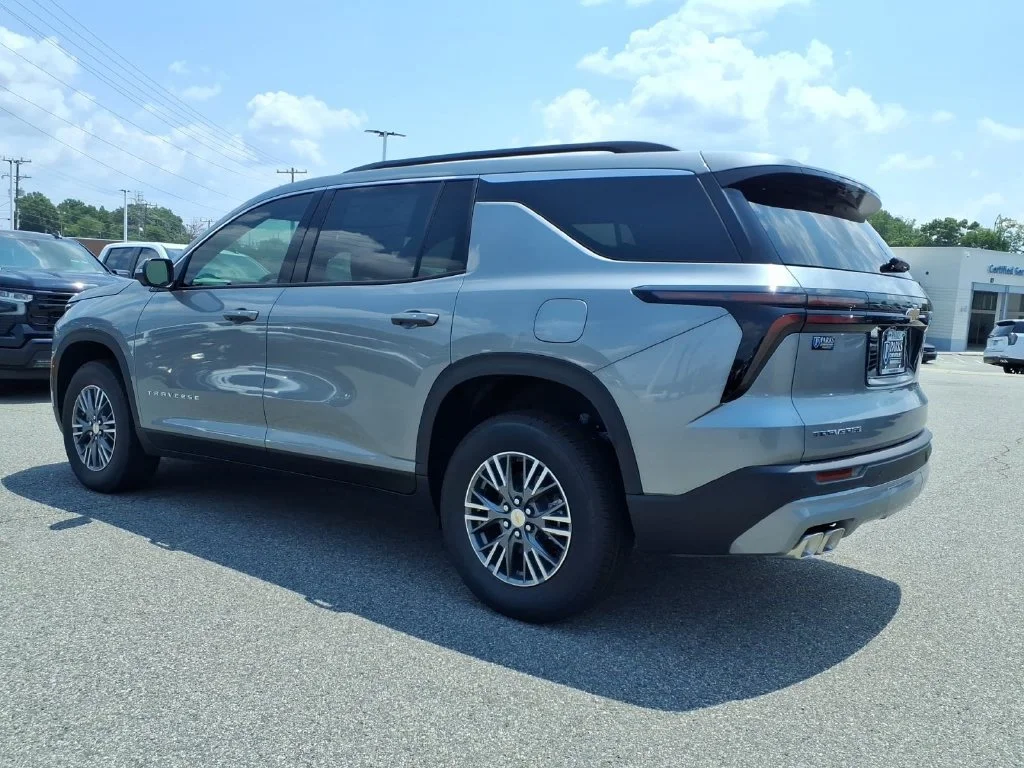 2026 Chevrolet Traverse LT - Photo 29