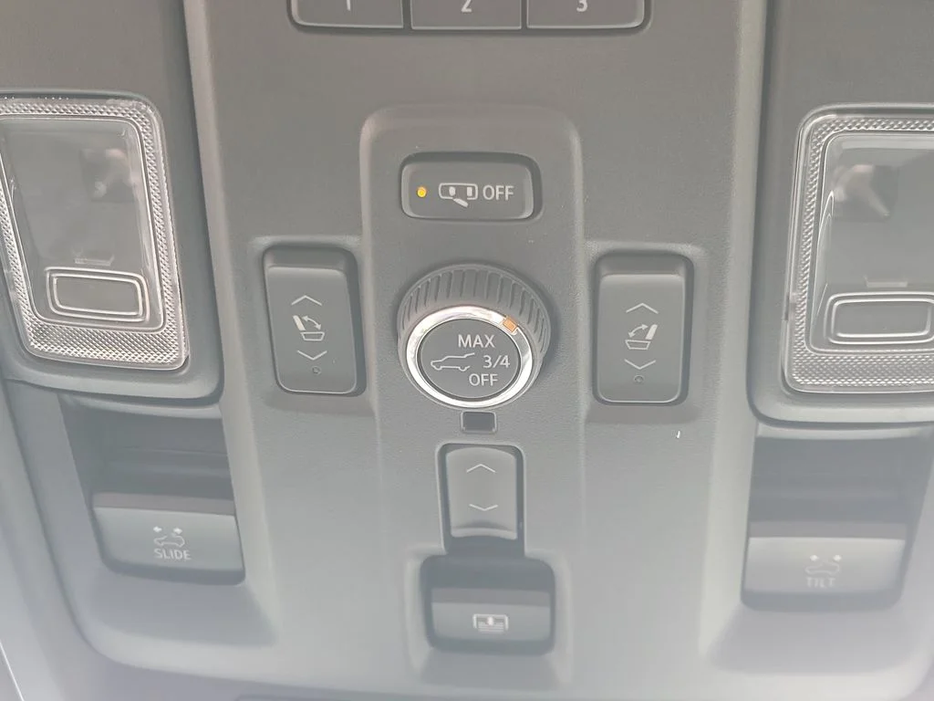 Used 2024 Black GMC Denali image 36