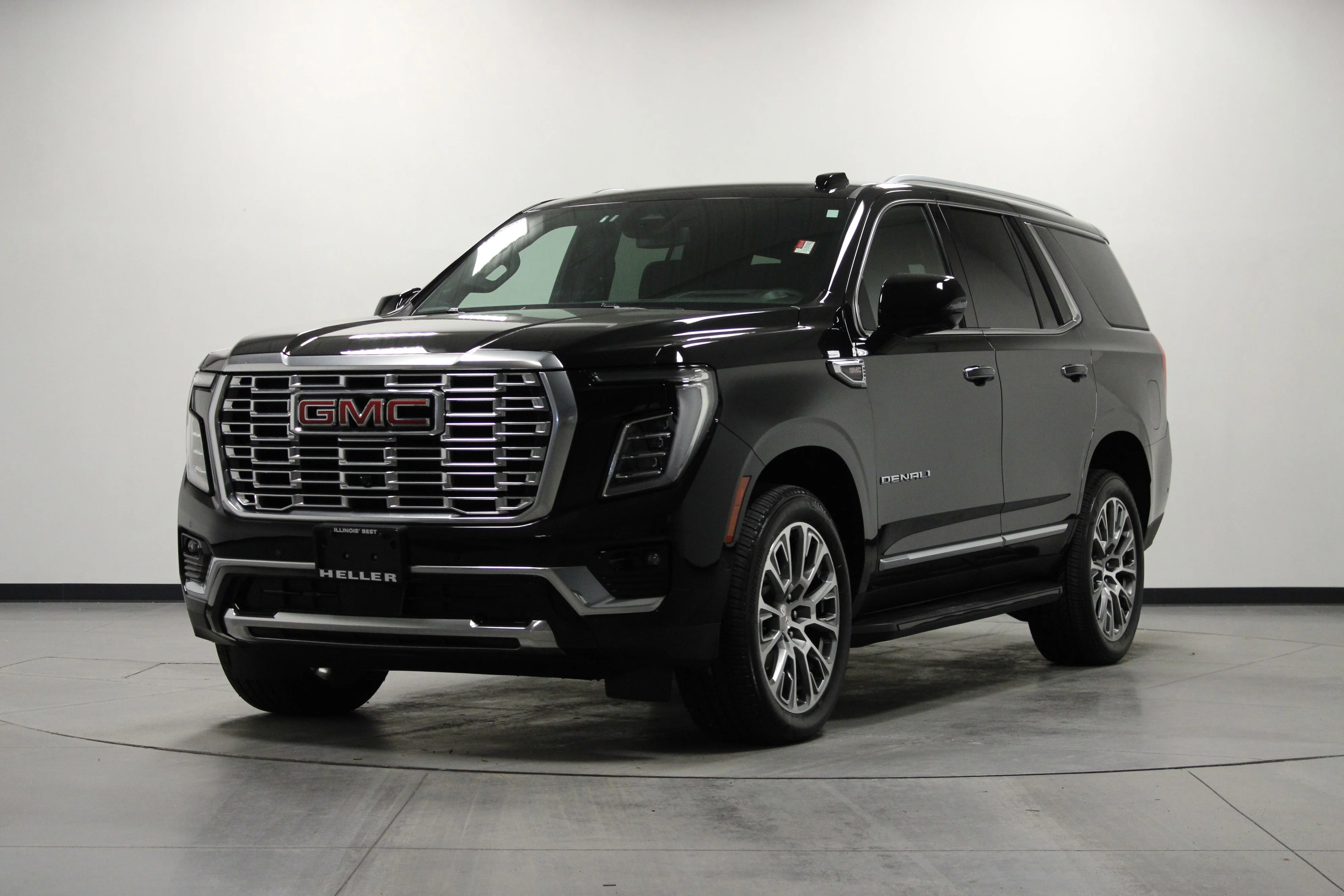 Used 2025 Onyx Black GMC Denali image 8