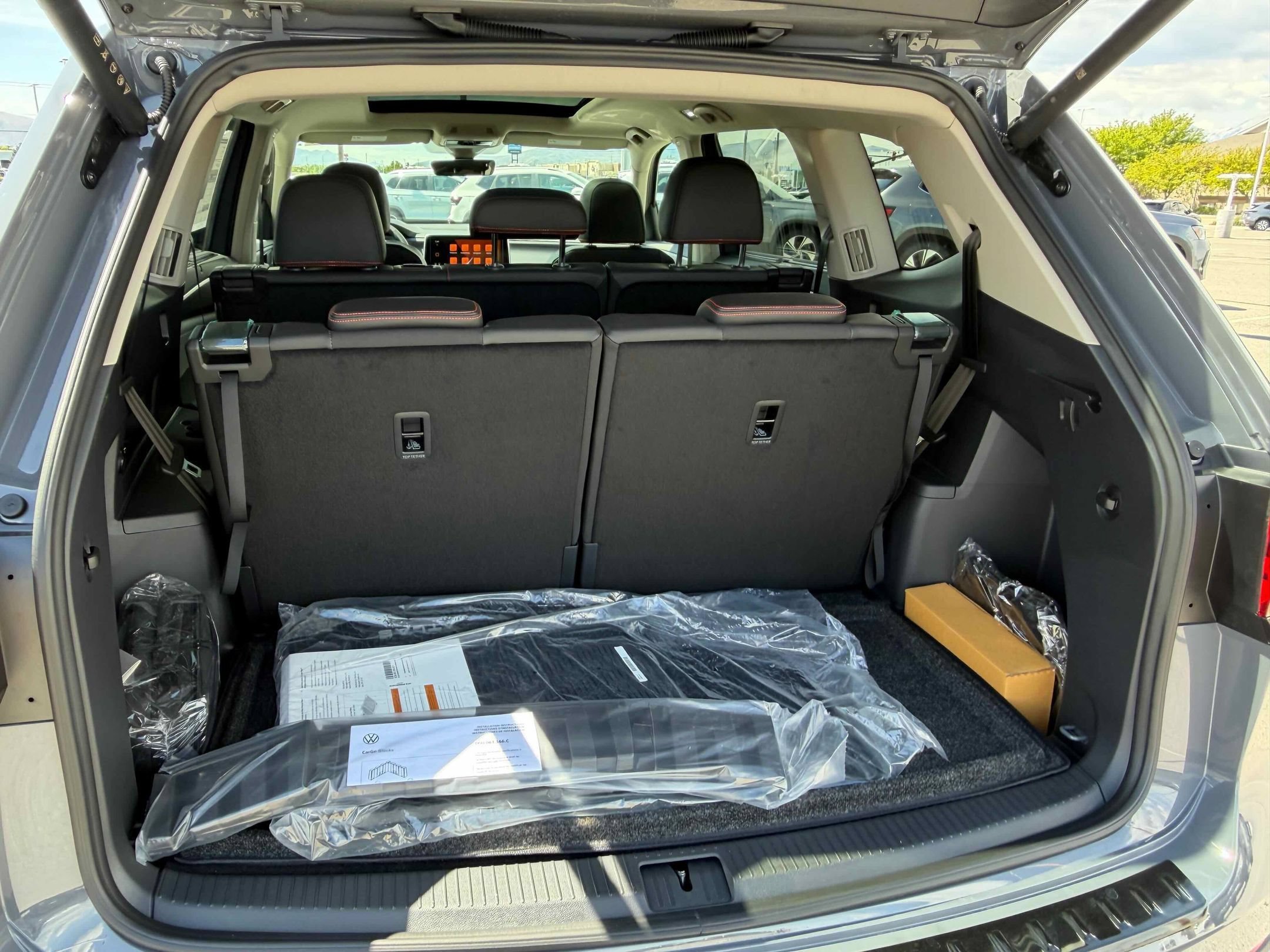New 2026 Gray Volkswagen 2.0T Peak Edition image 30