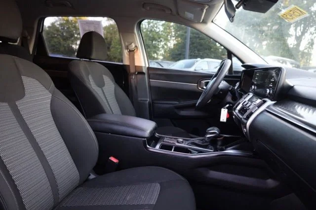 Used 2023 White Kia LX image 39