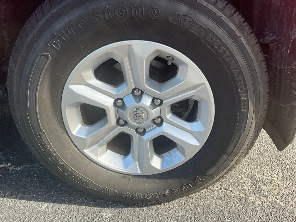 Used 2021 Red Toyota SR5 image 7