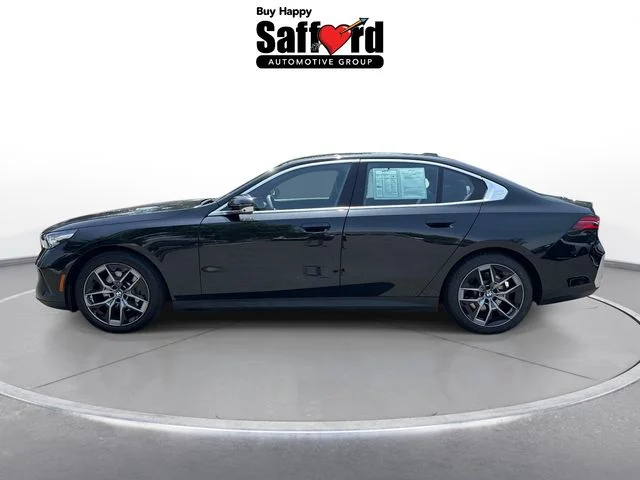 Used 2026 Black BMW 530i xDrive image 5