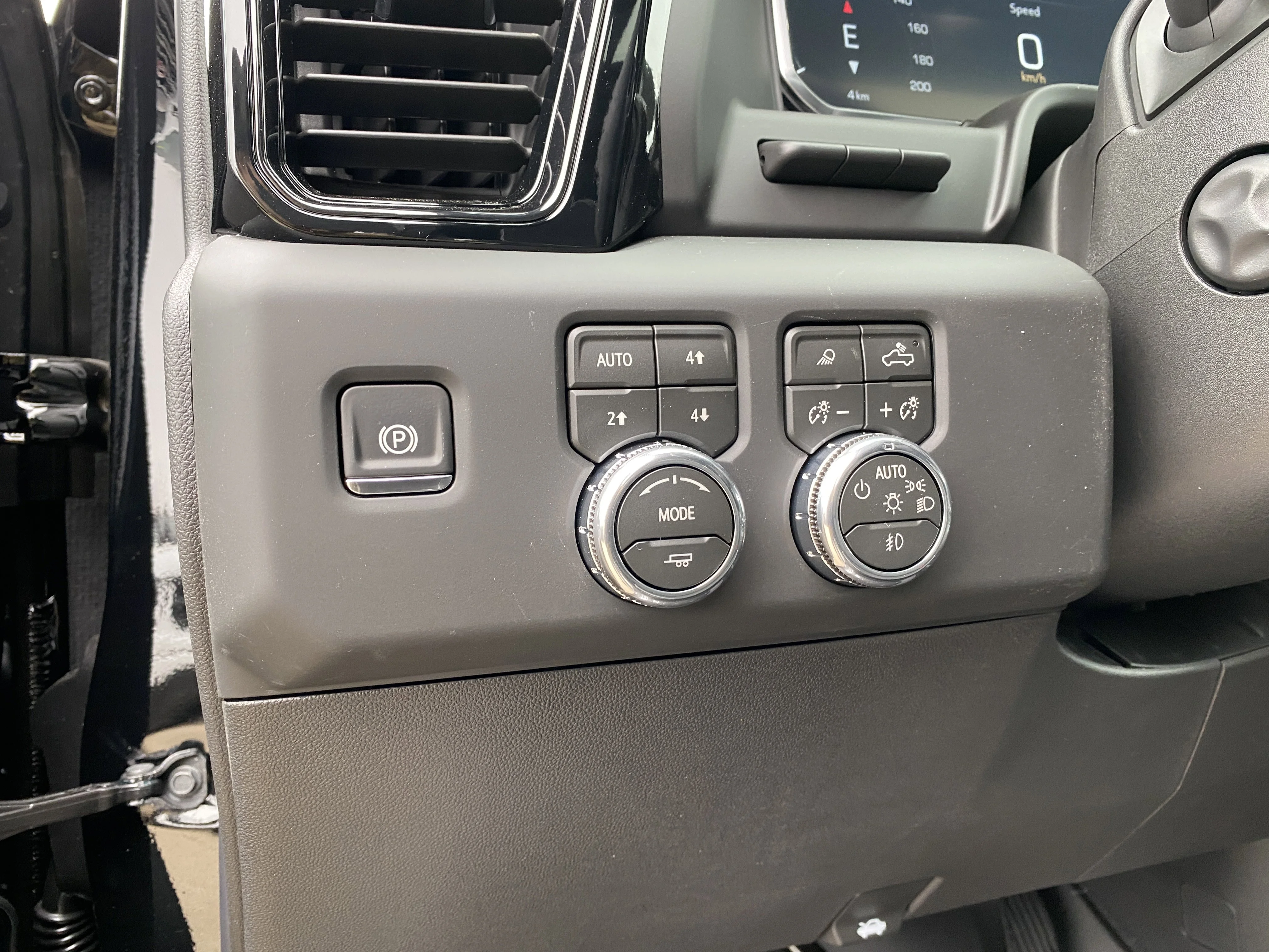 New 2026 ONYX BLACK GMC AT4X image 27