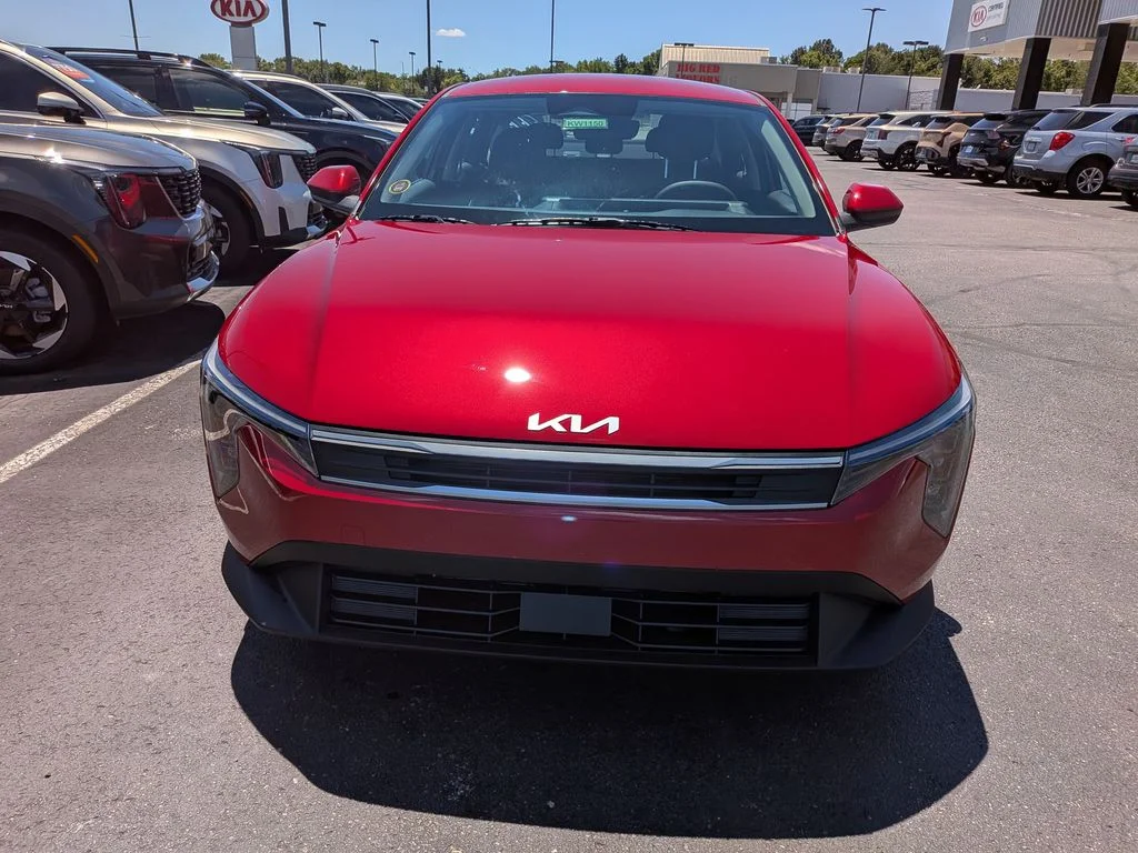 New 2026 Currant Red Kia LXS image 29