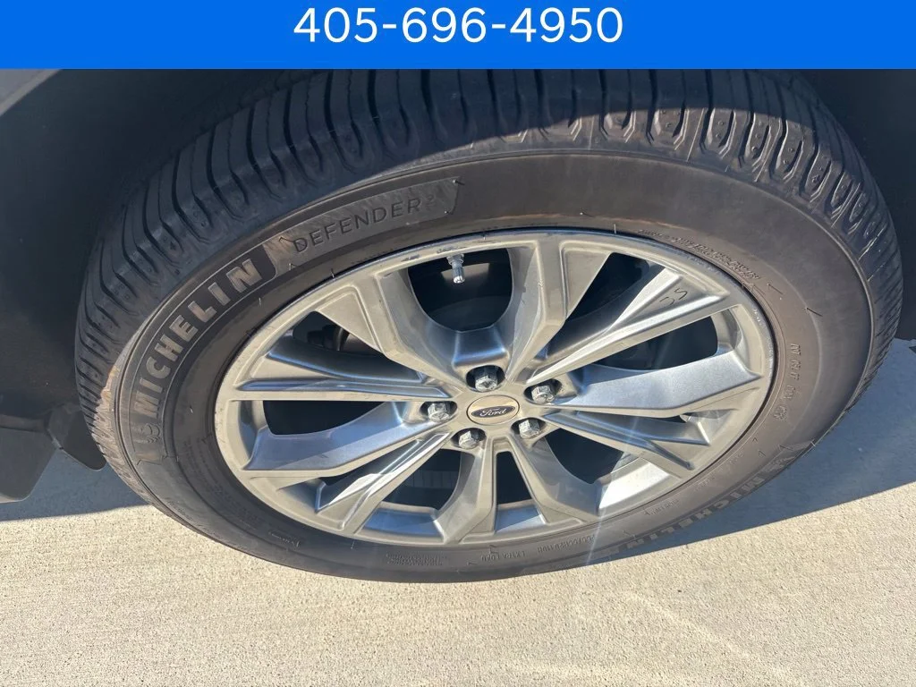 Pre-Owned 2020 Ford Explorer XLT
