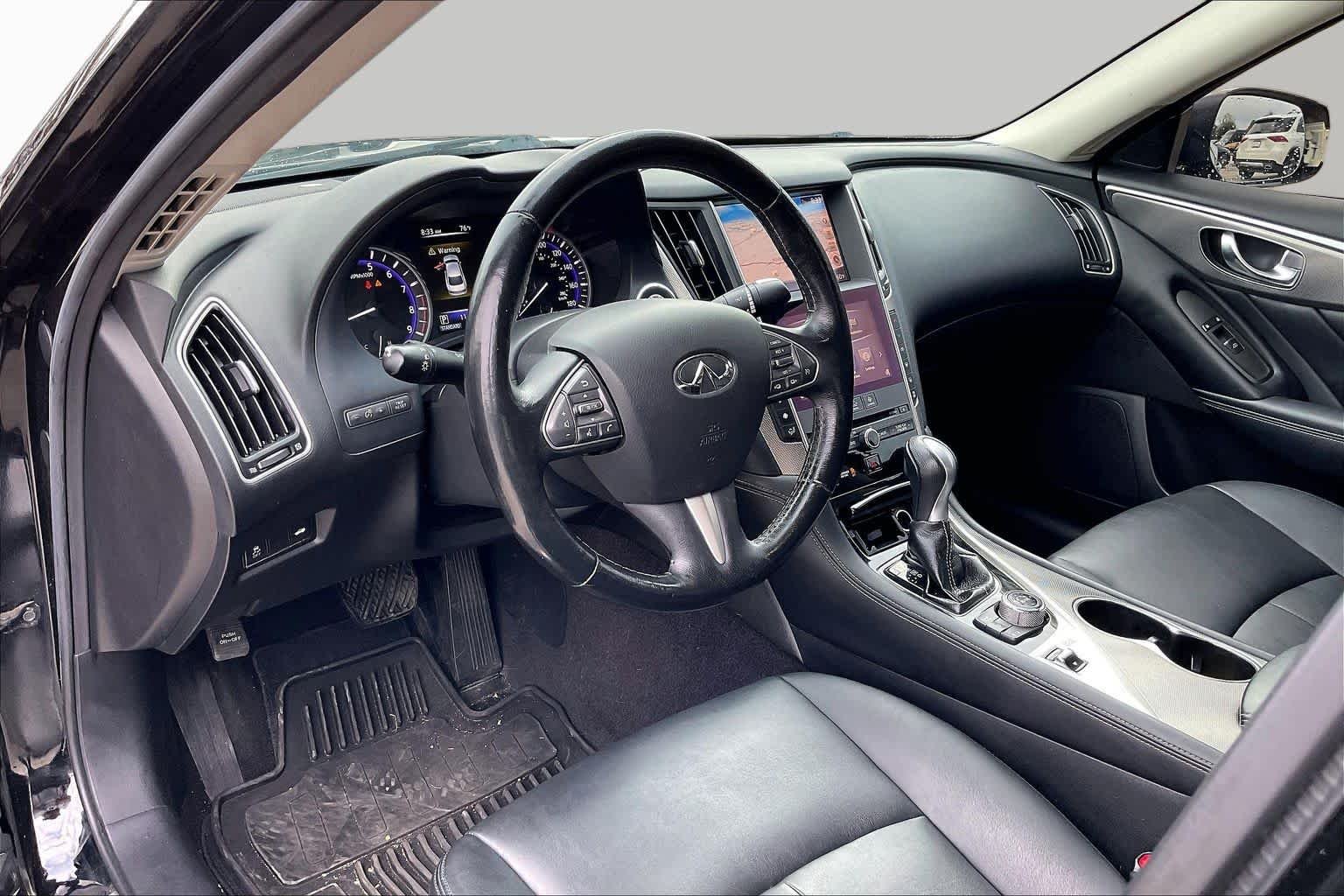 Used 2015 Black Obsidian INFINITI Premium image 16