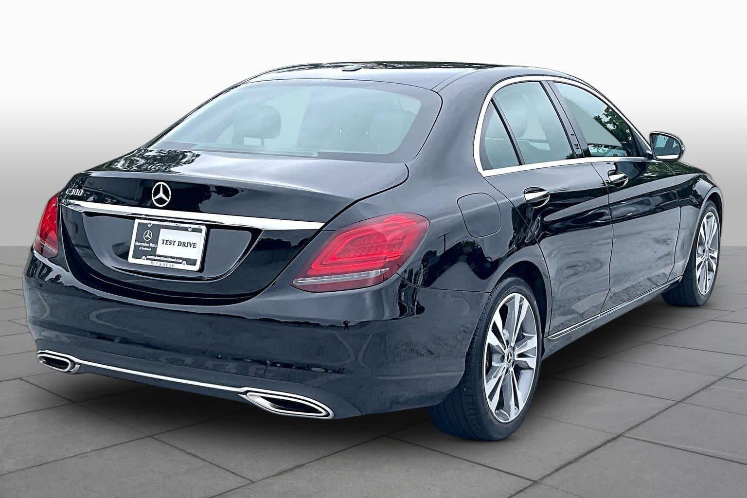 Used 2021 Obsidian Black Metallic Mercedes-Benz C 300 image 12