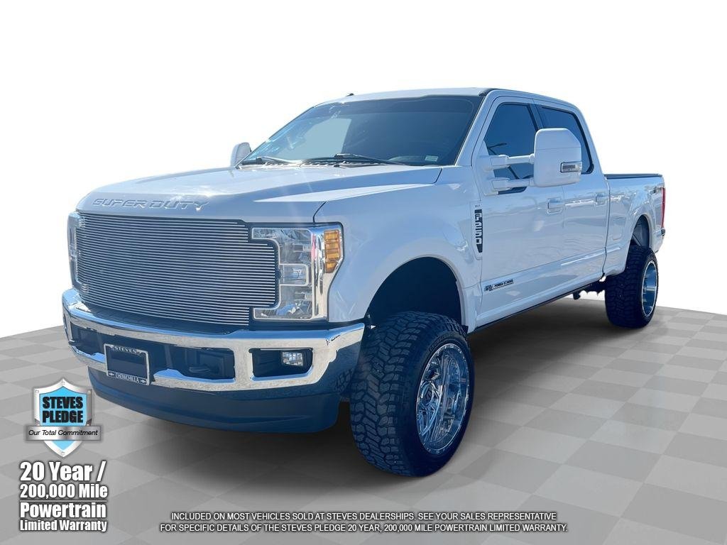 Used 2017 White Ford XLT image 1