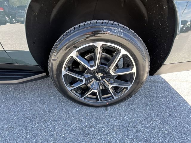 2026 Chevrolet Suburban RST Gray at Solomon Chevrolet