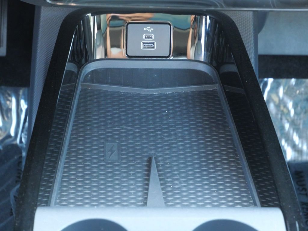 Certified Used 2025 Beige Ford Premium image 21