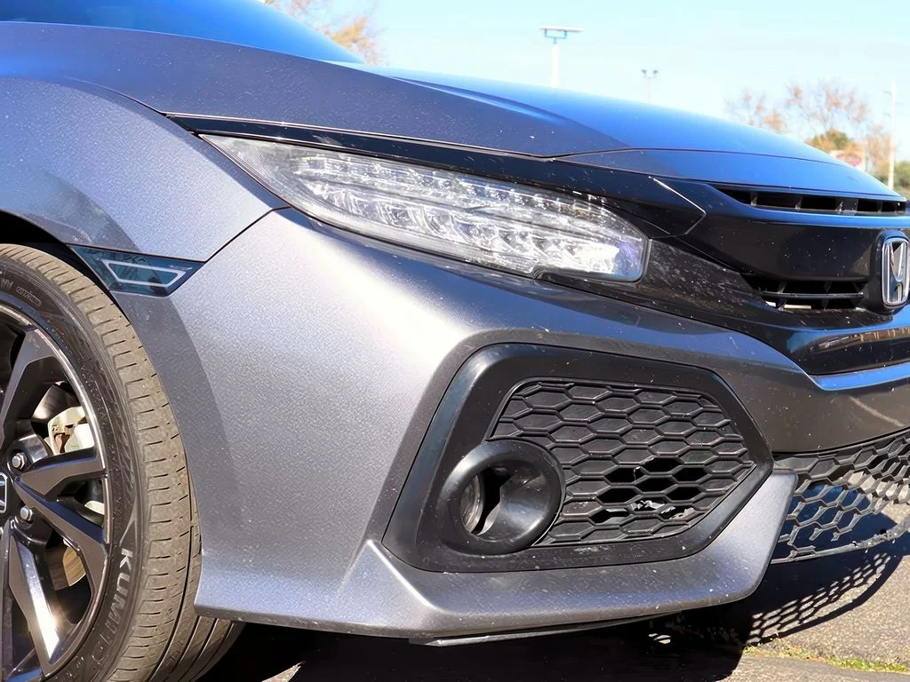 2019 Honda Civic Hatchback Sport Touring - Photo 27