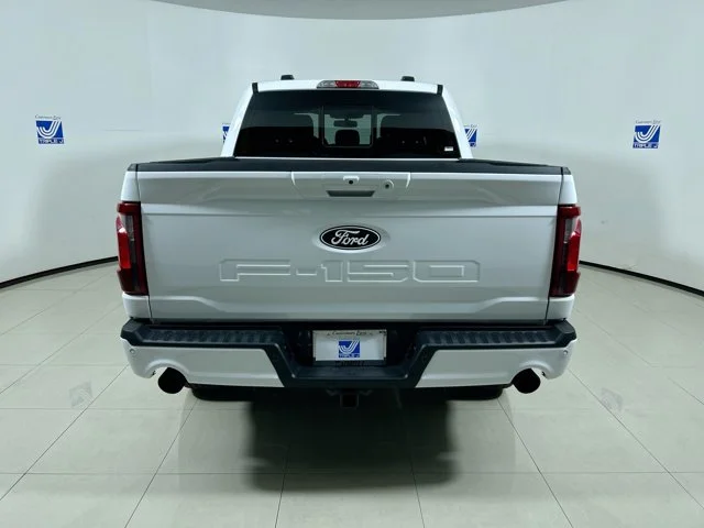 New 2025 OXFORD WHITE Ford XLT w/XLT Black Appearance Package Plus Super Crew Cab image 17