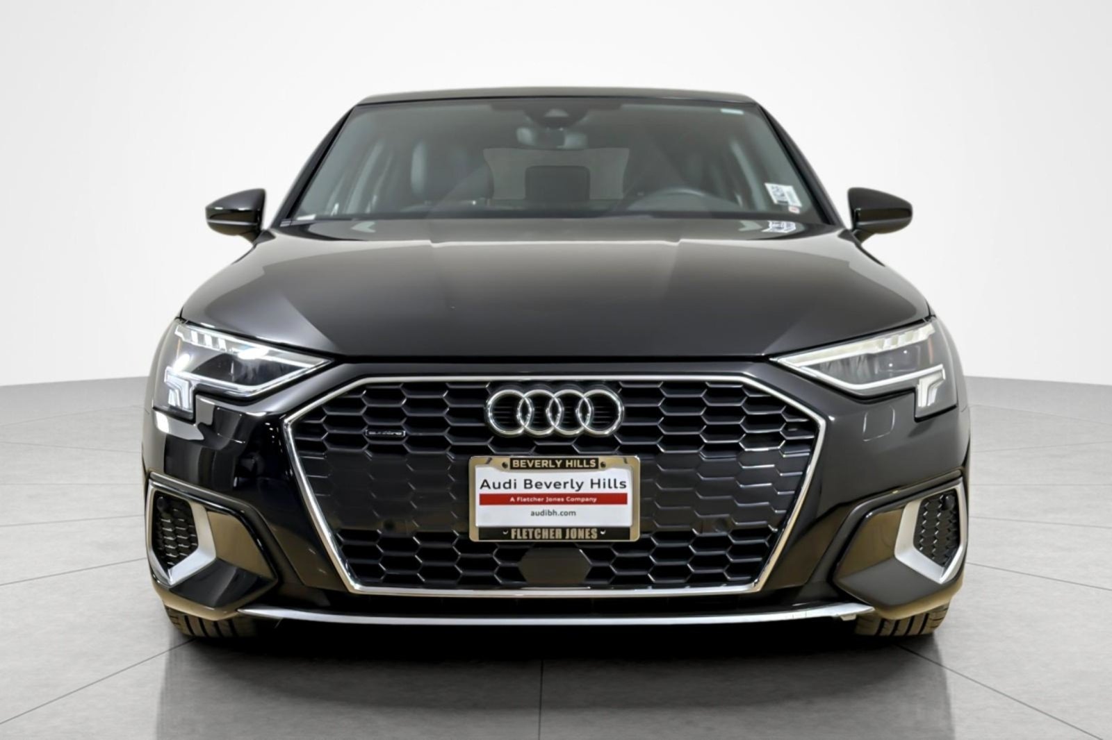 Used 2023 Brilliant Black Audi Premium 40 TFSI quattro image 8
