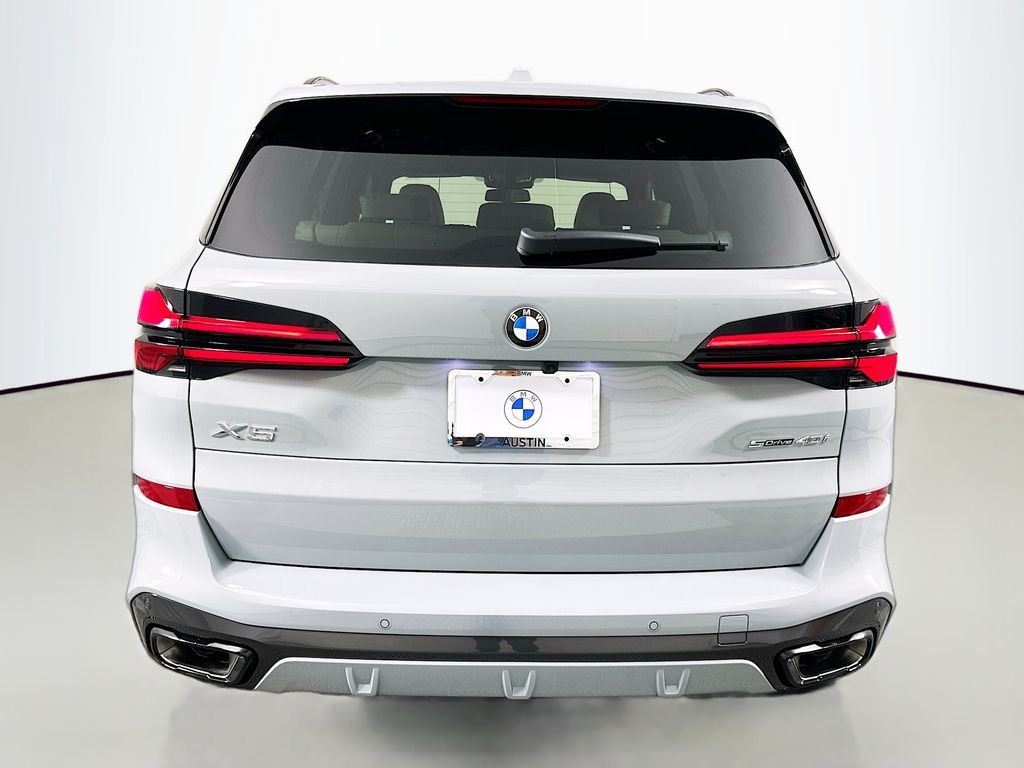 New 2026 Brooklyn Grey Metallic BMW sDrive40i image 6