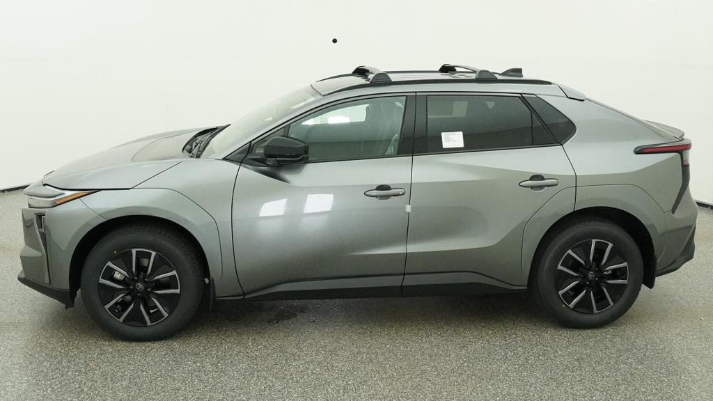 New 2026 Heavy Metal Toyota XLE image 36