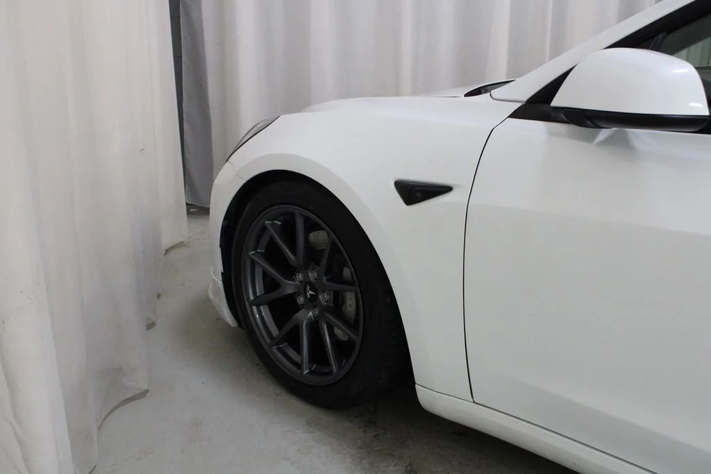 Used 2021 White Tesla Long Range image 28
