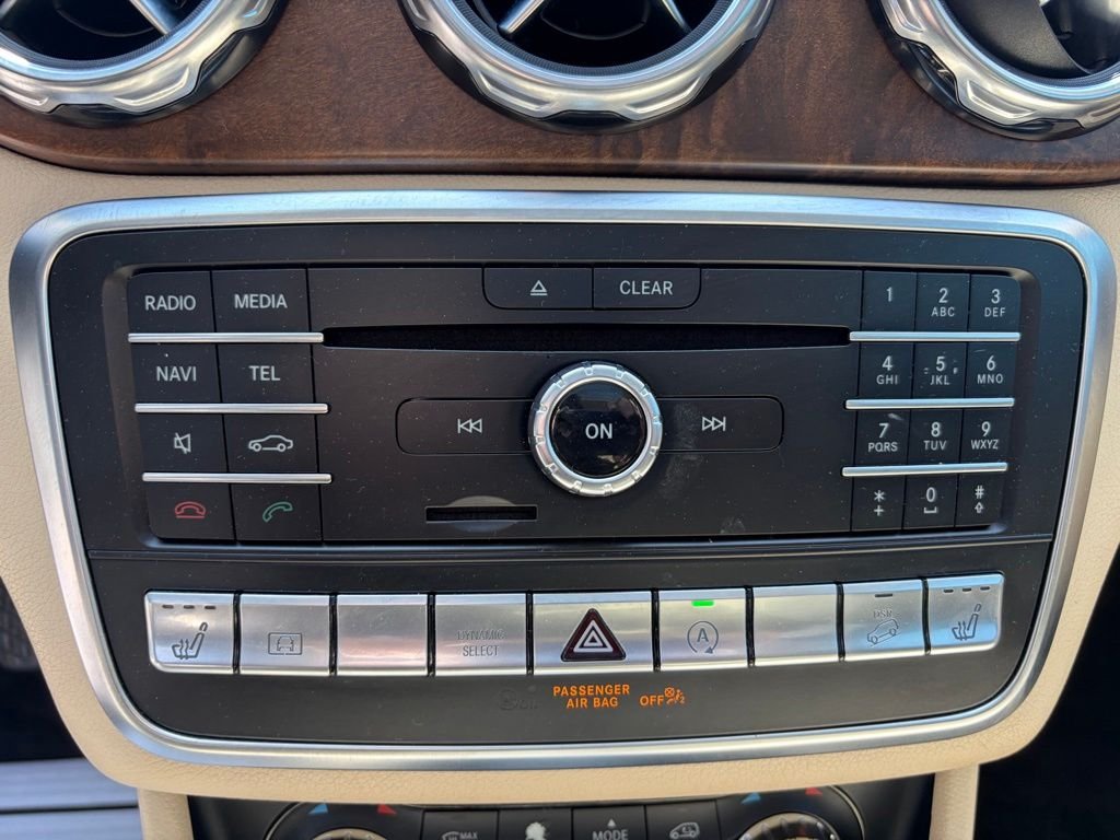 Used 2018 Lunar Blue Metallic Mercedes-Benz GLA 250 image 11