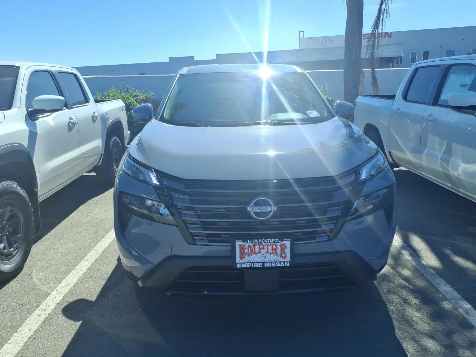 New 2026 Boulder Gray Pearl Nissan SV image 6
