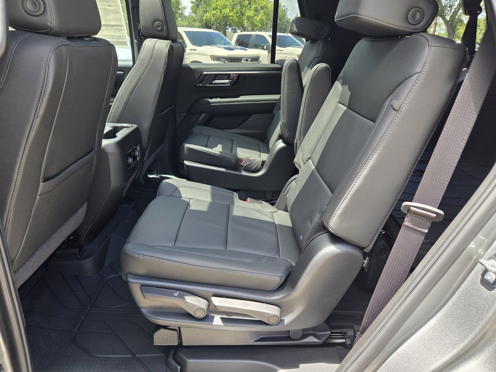 New 2026 Sterling Gray Metallic Chevrolet LT image 21