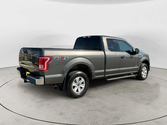Used 2015  Ford XLT image 5