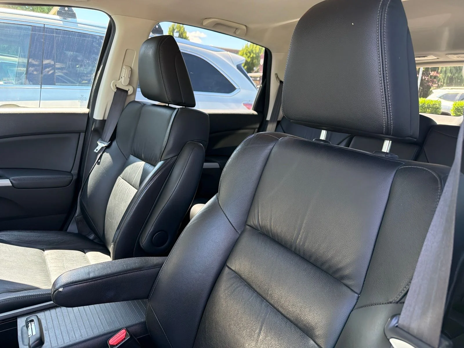 Used 2013 Black Honda EX-L image 7