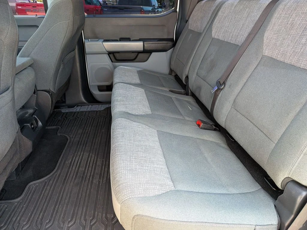 Used 2024 White Ford XLT image 34
