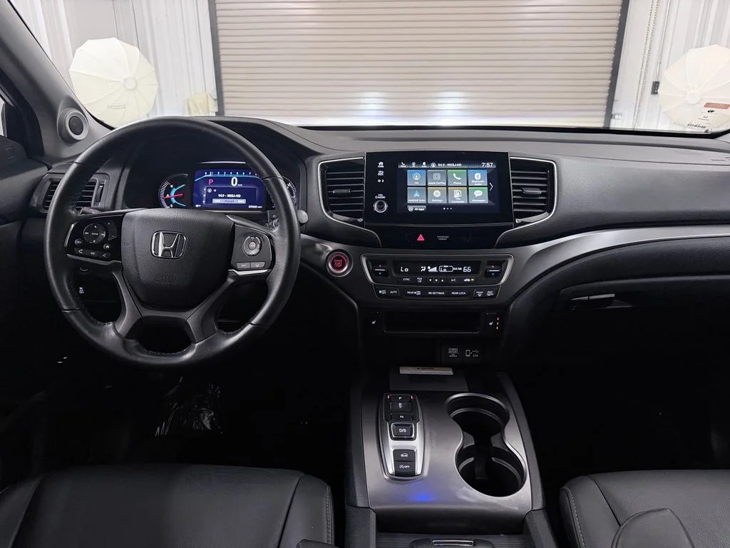 Used 2022 White Honda Special Edition image 26