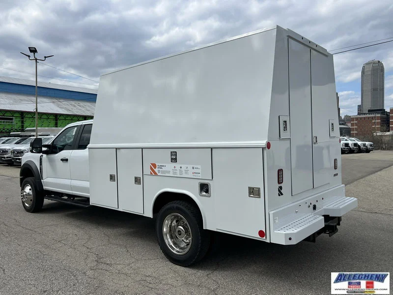 New 2026 Oxford White Ford F-550® XL image 8