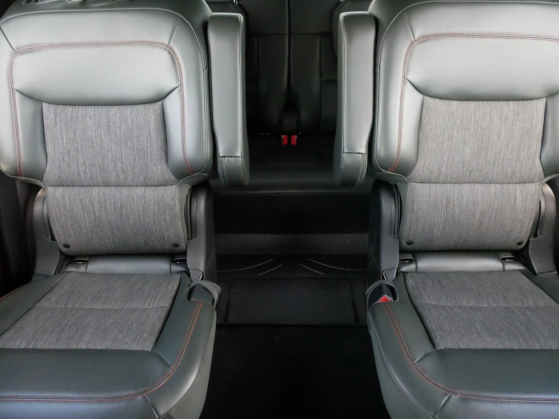 Used 2022 Gray Ford Timberline image 13