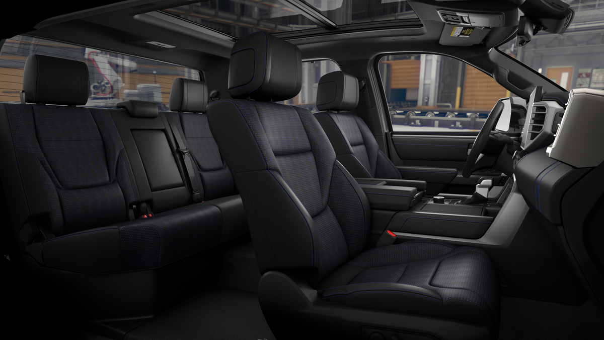 New 2026 Wind Chill Pearl Toyota Platinum image 20