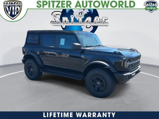 New 2026 Shadow Black Ford Outer Banks® image 33