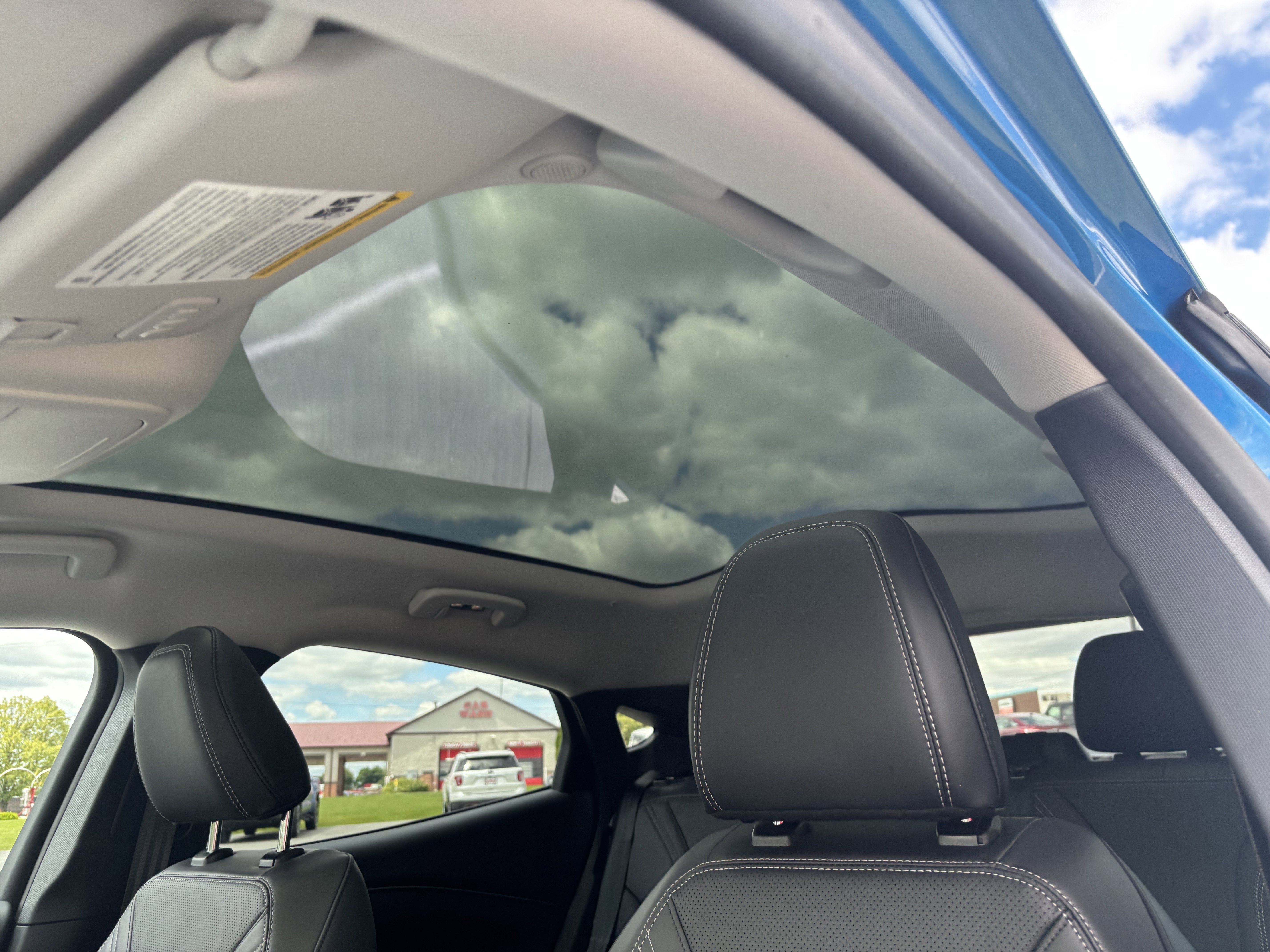 Used 2023 Blue Ford Premium image 16