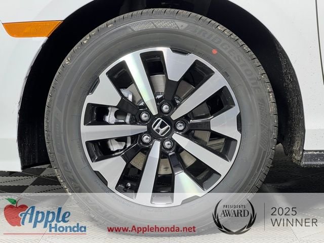 2026 Honda Odyssey EX-L - Photo 8