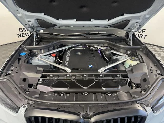 New 2026 Brooklyn Grey Metallic BMW xDrive40i image 20