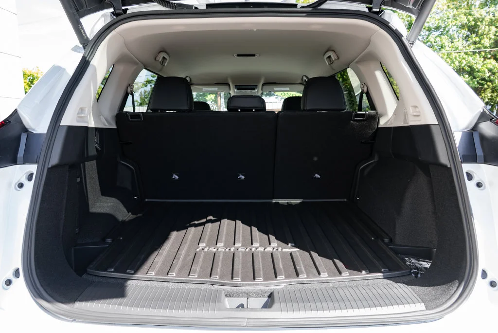New 2026 Everest White Pearl TriCoat Nissan Rock Creek® image 8