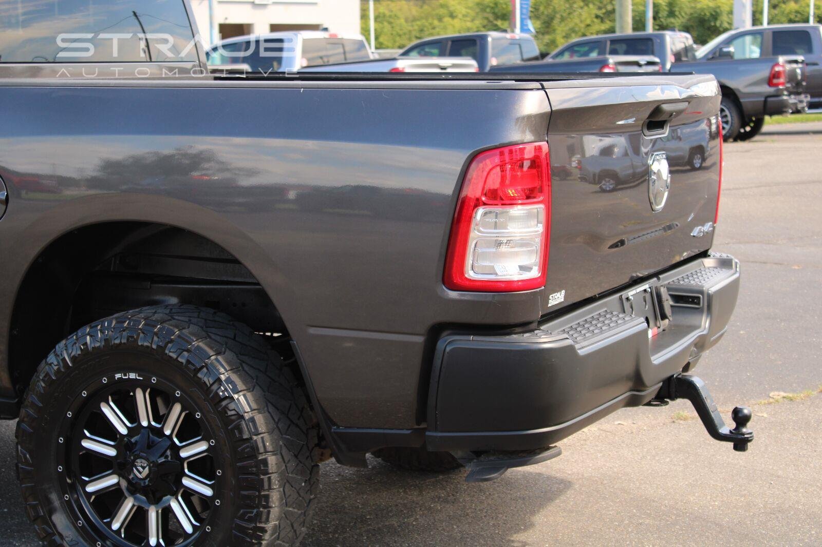 Used 2021 Granite Crystal Metallic Clearcoat Ram Tradesman image 6