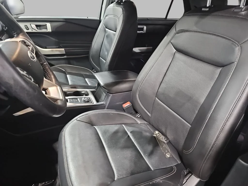 Used 2021 Blue Ford Limited image 21