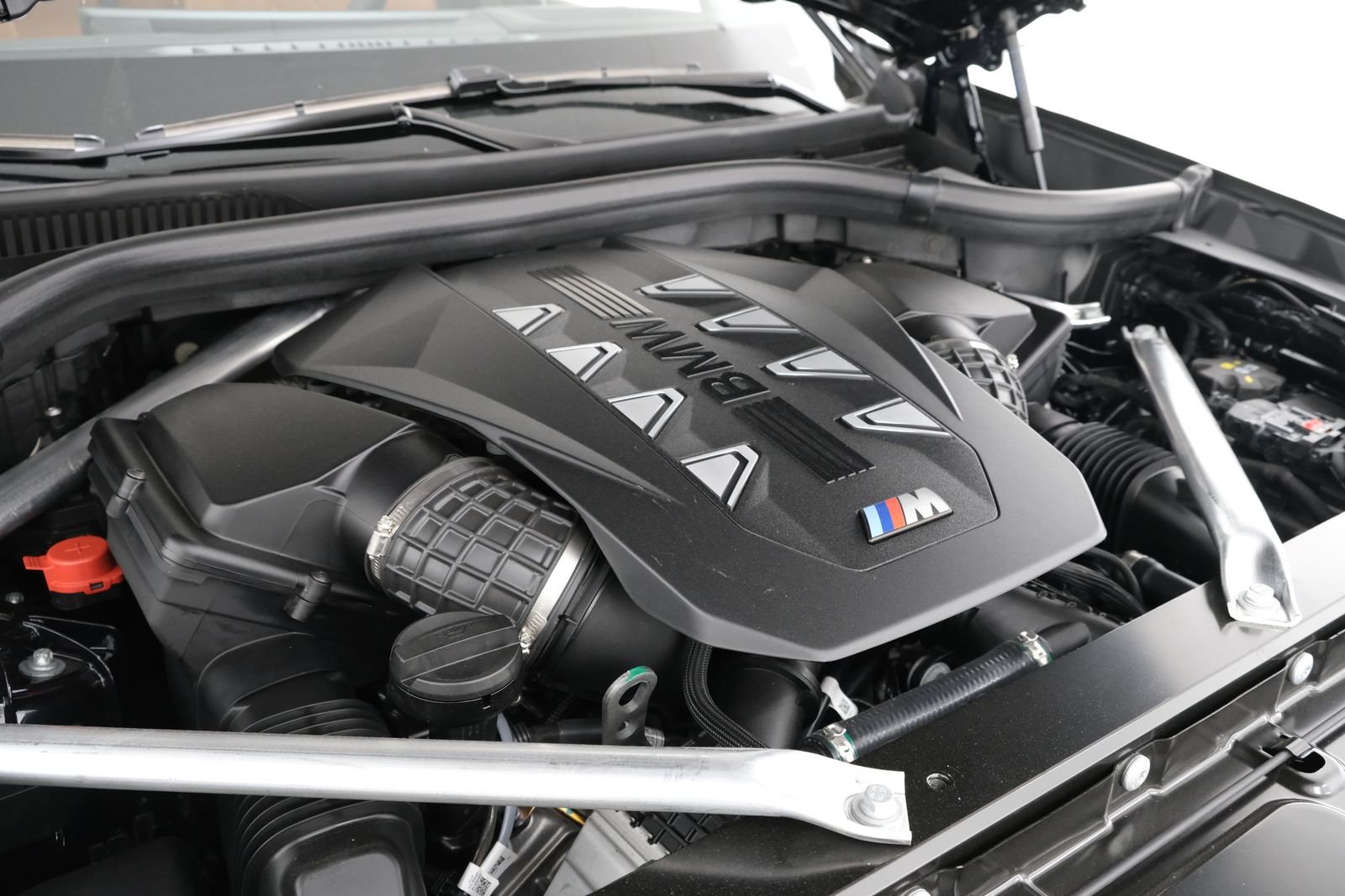New 2026 Carbon Black Metallic BMW M60i image 76