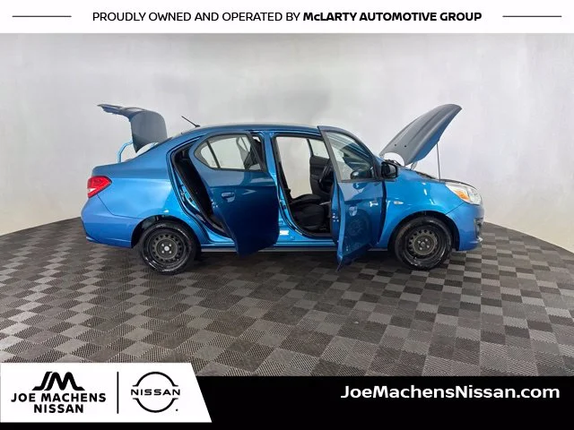 Used 2020  Mitsubishi ES image 16