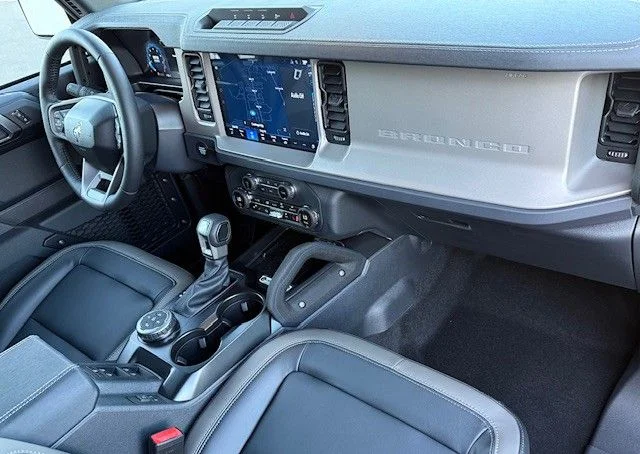 New 2025 Oxford White Ford Outer Banks® image 17